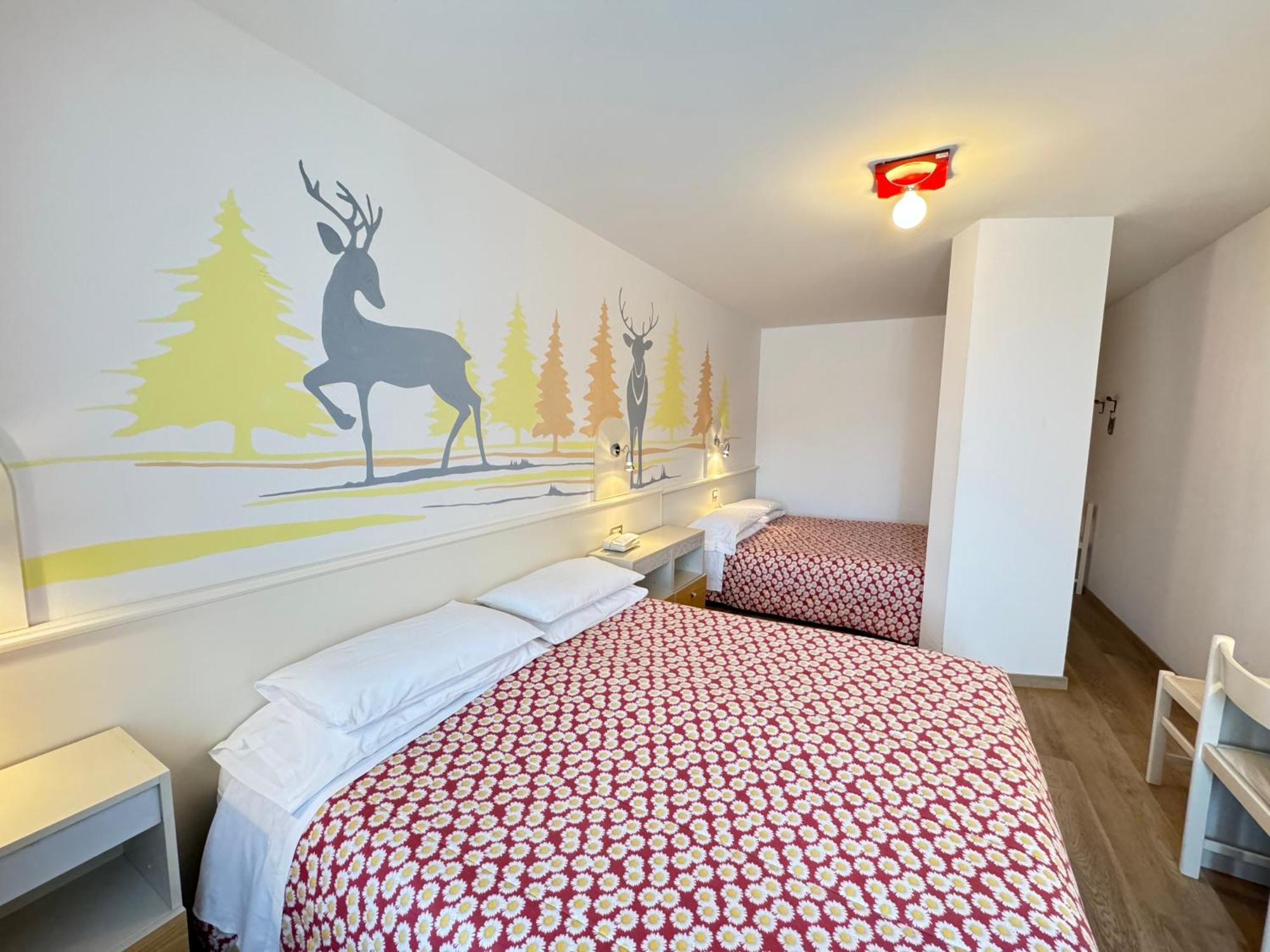 Hotel Europa San Martino Di Castrozza Room photo